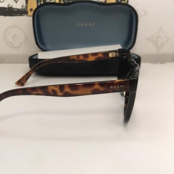 Authentic ✨ Brand New Gucci GG0158SN 002 Square Sunglasses – Tortoise Frame with - Picture 8 of 11